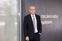 F.-Ulrich Hartl