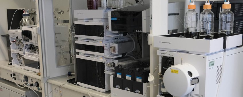 Bioorganic Chemistry & Biophysics Core Facility (Biochemistry) Bioorganic Chemistry & Biophysics Core Facility (Biochemistry)