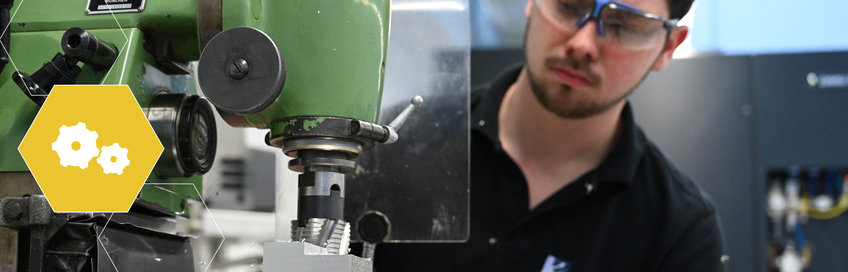 Berufsbild Feinwerkmechaniker*in Berufsbild Feinwerkmechaniker*in
