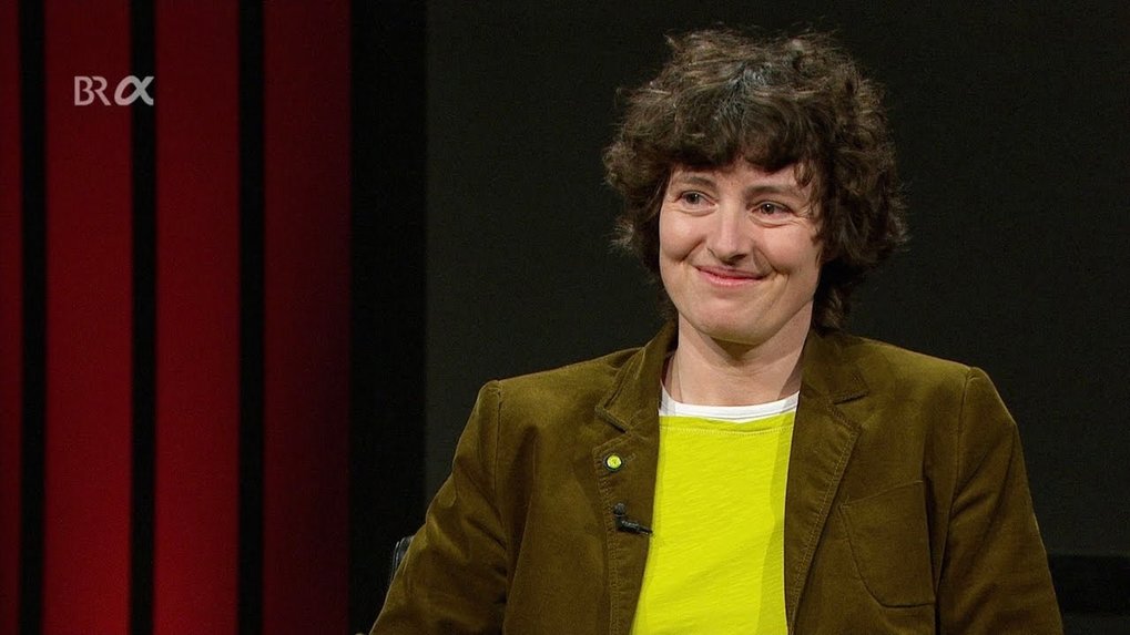 12.02.2014, BR-alpha <br /><br />Petra Schwille was Professor of Biophysics at the Dresden University of Technology. Since 2011, she has been director at the Max Planck Institute of Biochemistry, one of about 80 research institutes of the Max Planck Society (MPS). The goal of the MPS is the promotion of basic research.